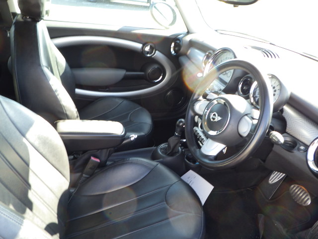 2009 MINI COOPER S 3D